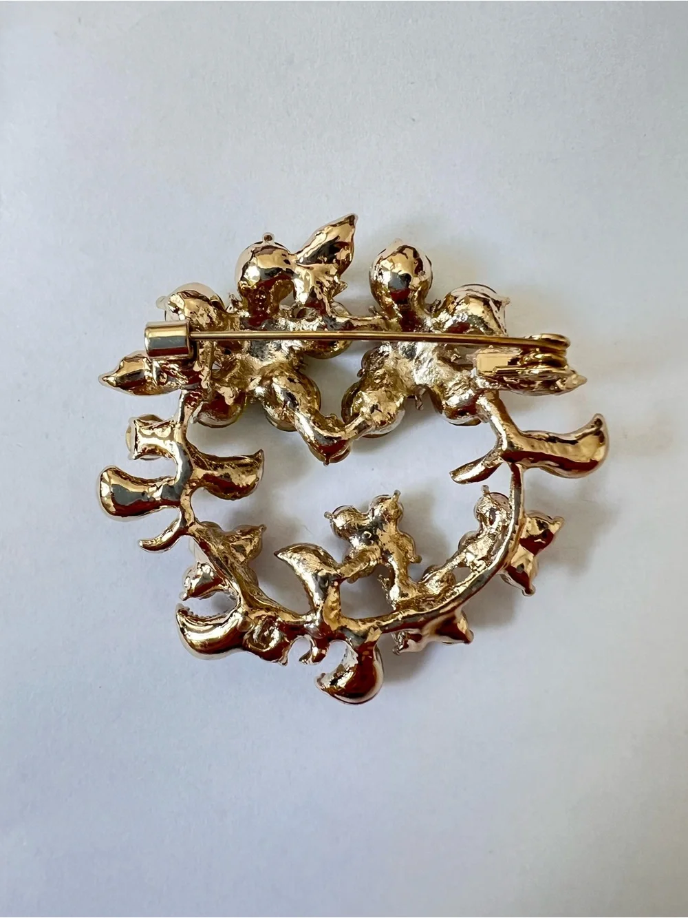 Lot of 3 - Gold-Tone Multi-Color Crystal Wreath Brooches - Women Jewelry